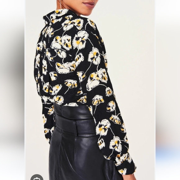 Ba&Sh Una Plisse Pleated Floral Button Up Black w Cream Yellow Flowers XS - Picture 14 of 16